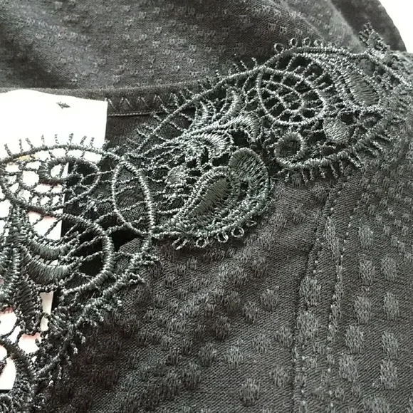 Arianne Black Lace Camisole - Picture 3 of 10